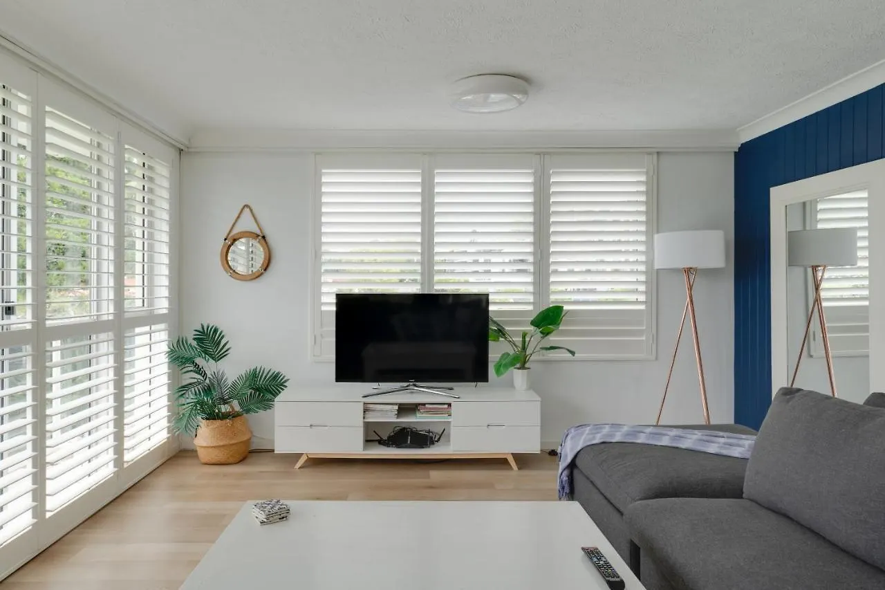 아파트 Beachy, Bright, And The Best Location On The Gc! 골드코스트